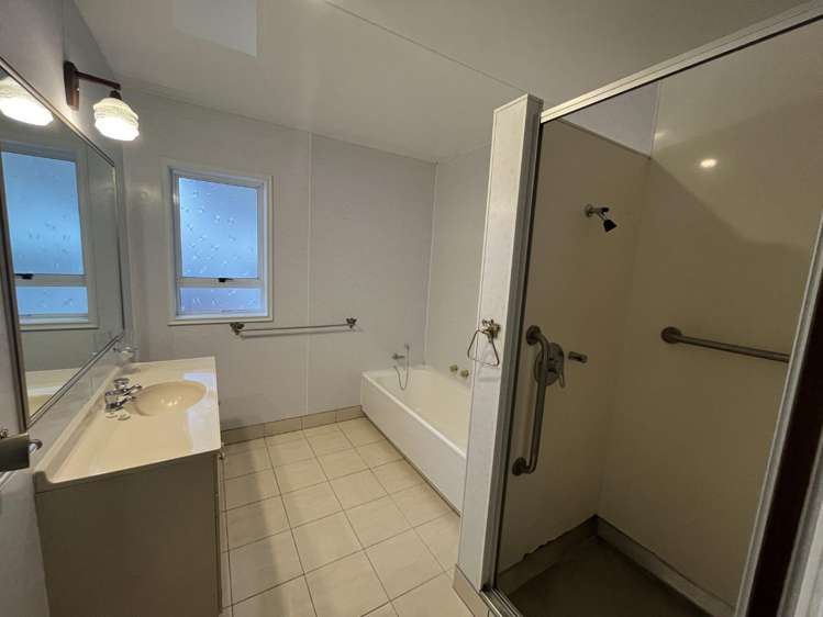 54 Wairau Road Oakura_14