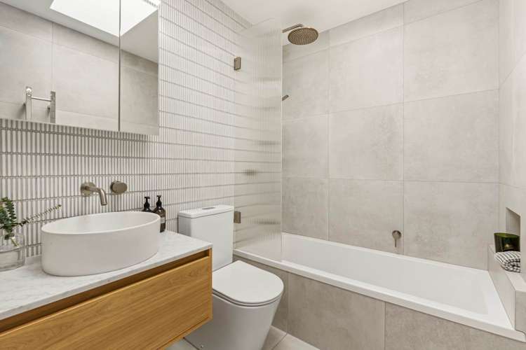 18 Albatross Road Red Beach_14