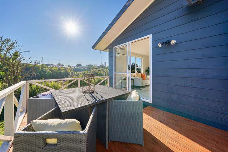 2/21 Kitewao Street Northcote_14
