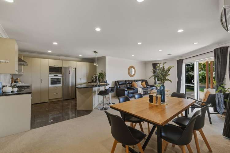 6 Condor Drive Pyes Pa_4