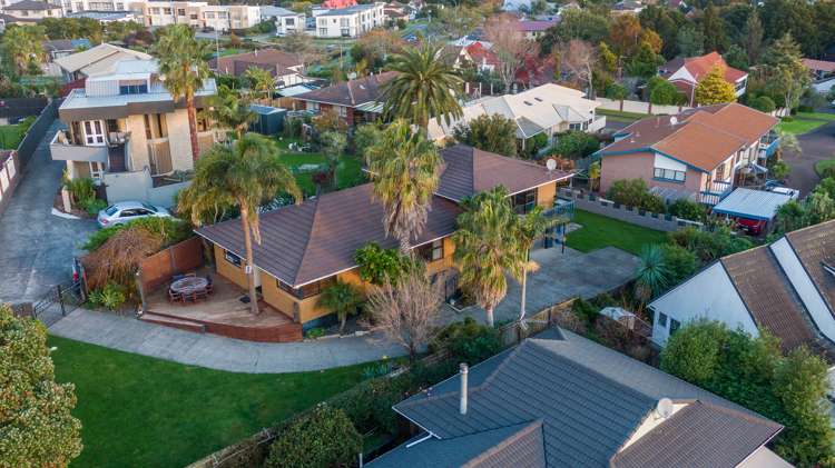 10 Sophora Place Totara Heights_16