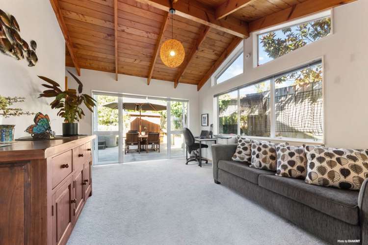 2 Rosetti Rise West Harbour_8