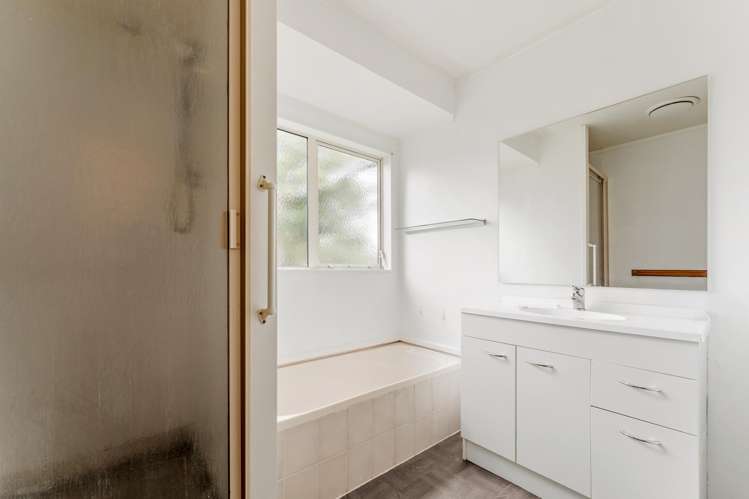 47 Charlotte Street Stanmore Bay_9