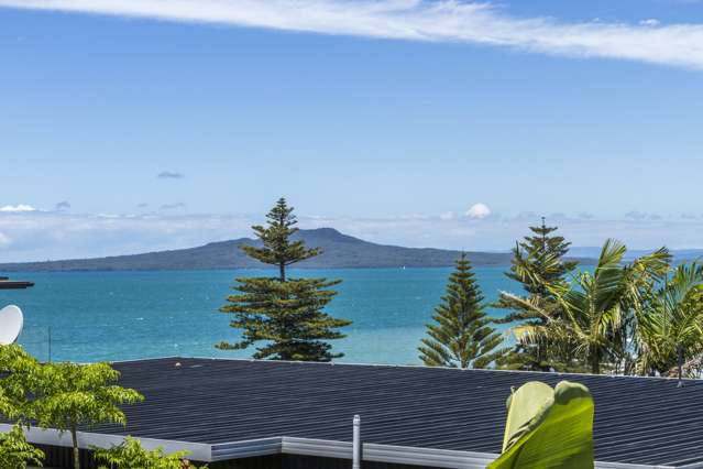 1/11a Brighton Terrace Mairangi Bay_1