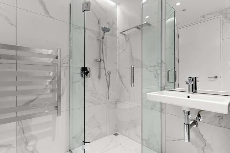 203/2 Tagalad Road Mission Bay_11