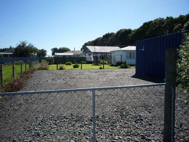 15 Wings Line Marton_14