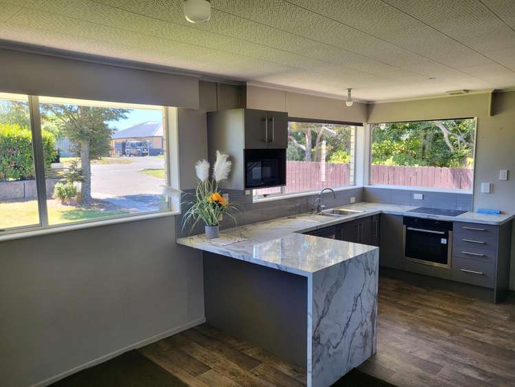 44 Charles Street Weston_2
