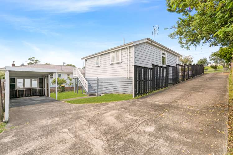 26 Archibald Road Kelston_13