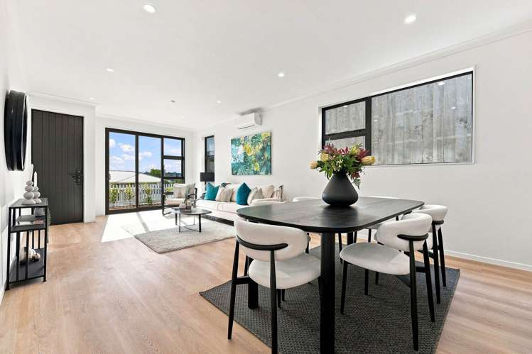80B Bruce Road Glenfield_12