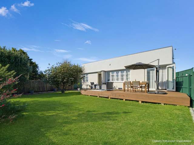 Sun, Space & Seriously Good Living!