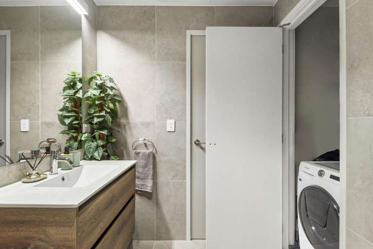 303/21 Pennant Street Long Bay_7