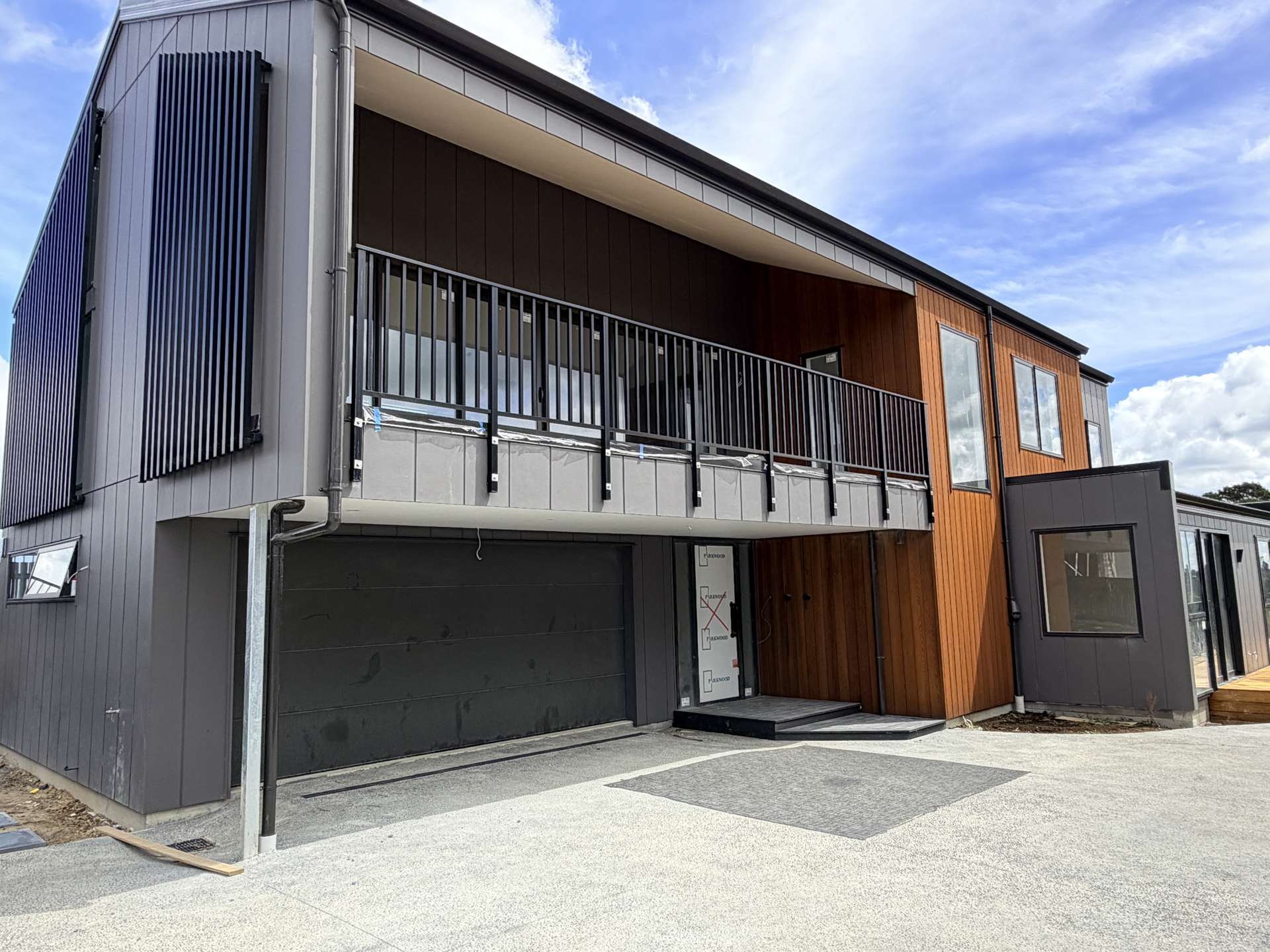 5 Taku Close Long Bay_0