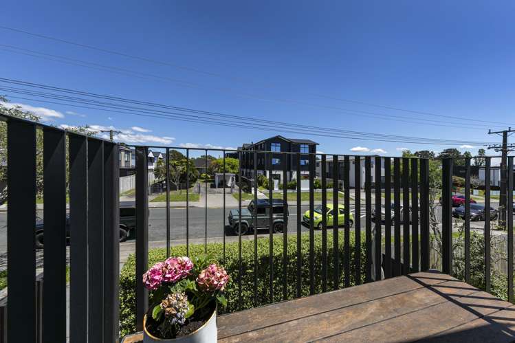 70A Neil Avenue Te Atatu Peninsula_8