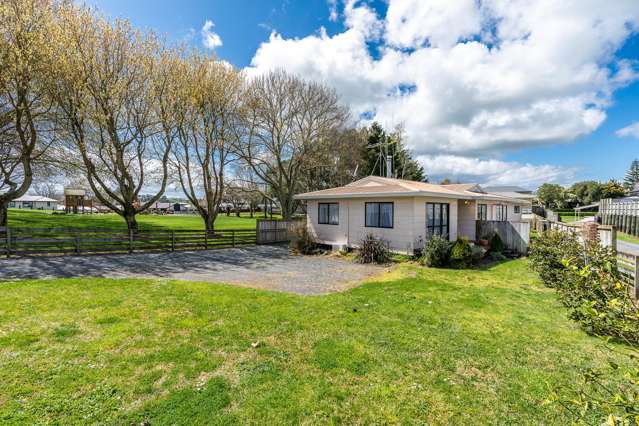 Price Adjustment: Room to Move, Space to Breathe - Minutes from Te Awamutu