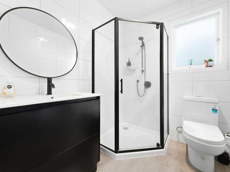 6 Brouder Place Hillpark_13