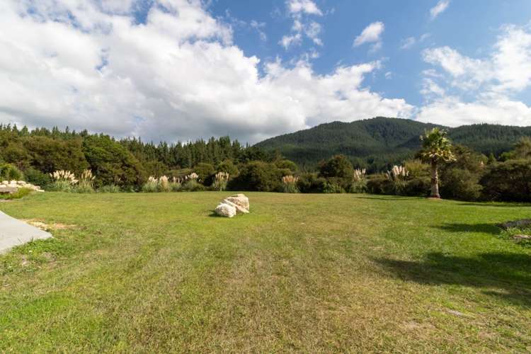 79 Pinehurst Drive Pauanui_12