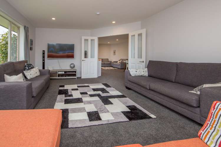 5 Edgewater Lane Halswell_2