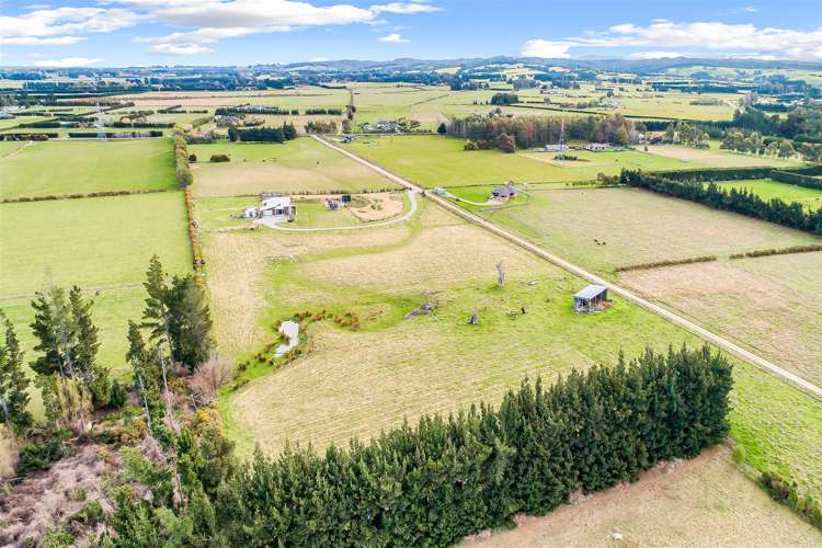 88 Bruces Road Sefton_25