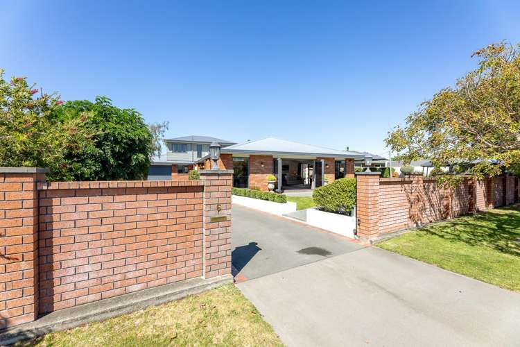 6 Robalan Place Redwoodtown_38