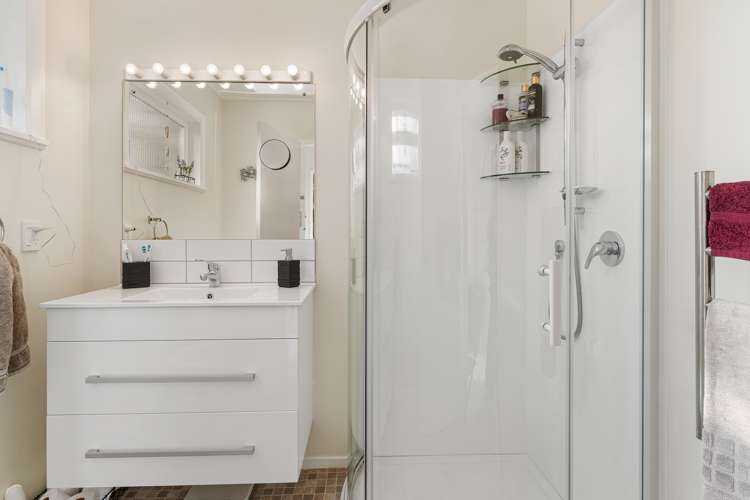 44 Hookway Grove Paraparaumu_8