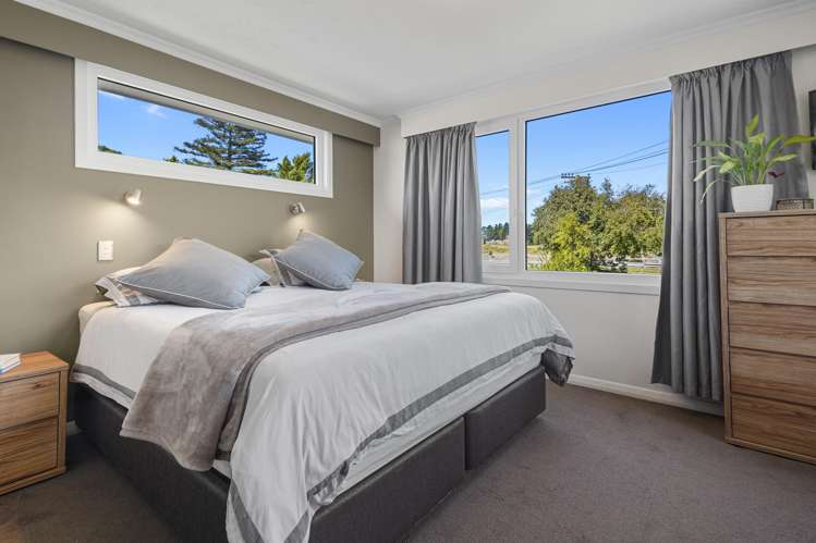 240 Lake Terrace Road Shirley_15