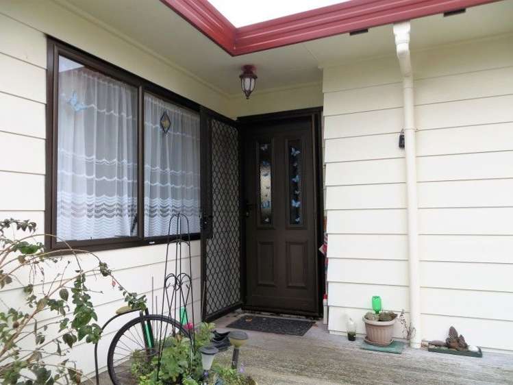 4 Catherine Crescent Te Aroha_2