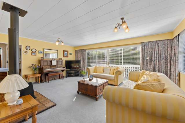 4 Lincoln Grove Wainuiomata_4