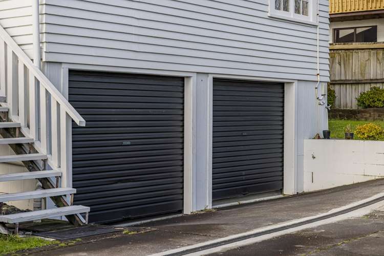 4233 Great North Road Glendene_25