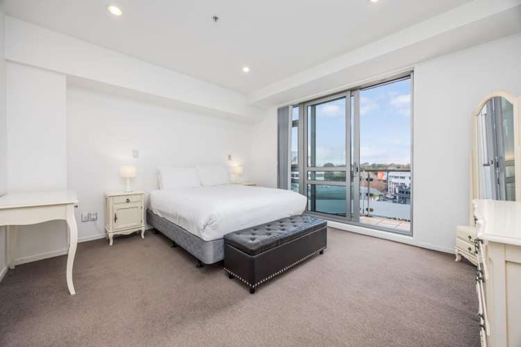 6AA/205 Hobson Street Auckland Central_16