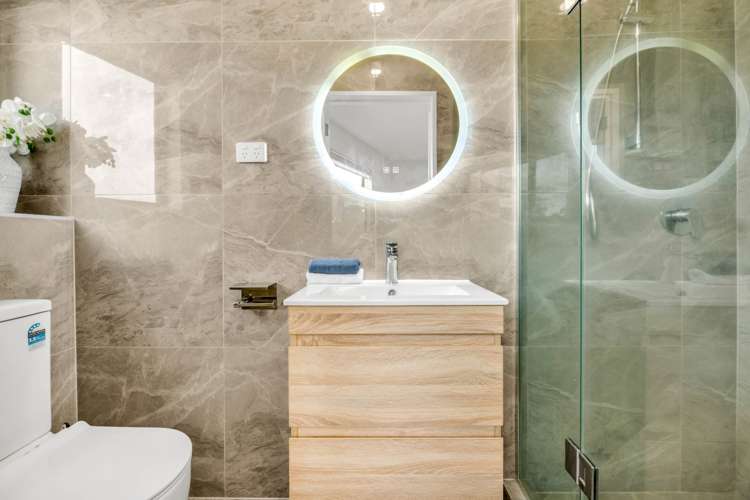 14A Okareka Place Pakuranga Heights_15