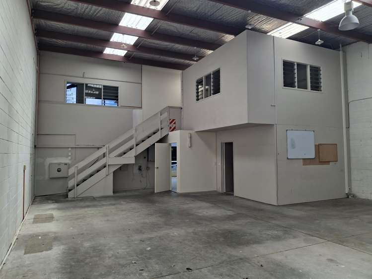 B/33 Constellation Drive Rosedale_3