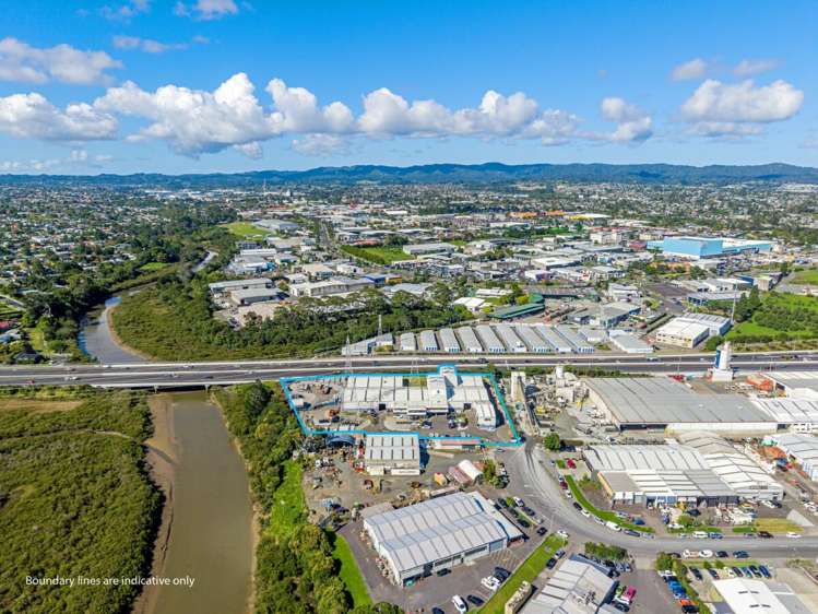 82 The Concourse Henderson_0