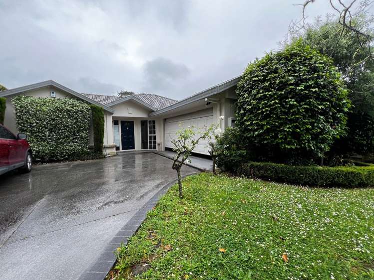 7 Godwin Court Unsworth Heights_16