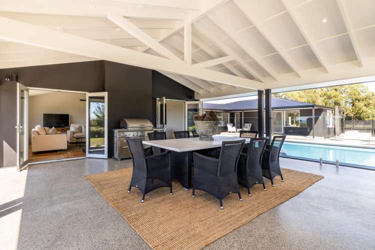 10 Charlton Road Te Awanga_13