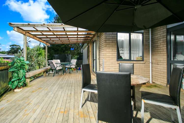 8a Harry Ward Place Henderson_16