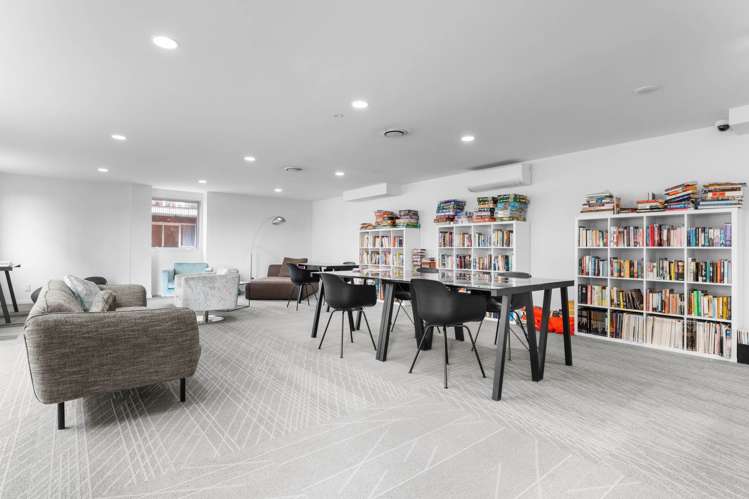 104/1B Soljak Place Mt Albert_14