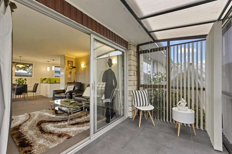 2/122 Cavendish Road Casebrook_15