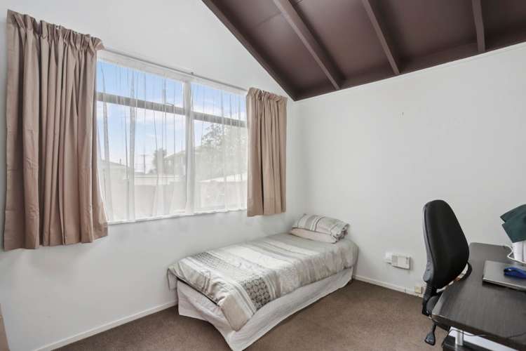 9/25a Beach Road Te Atatu Peninsula_6