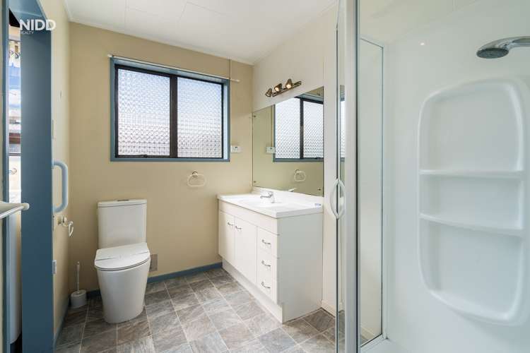 33b Blair Street Kenmure_11