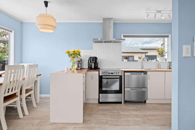 Vendor committed elsewhere needs sold asap