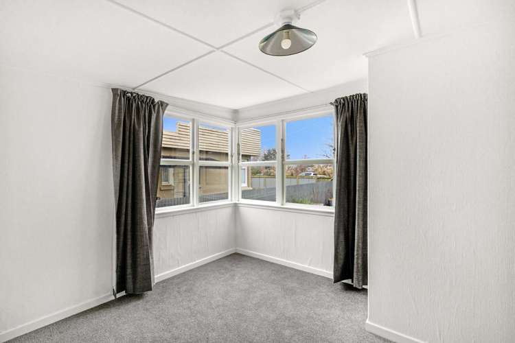 28 Helena Street Lumsden_17