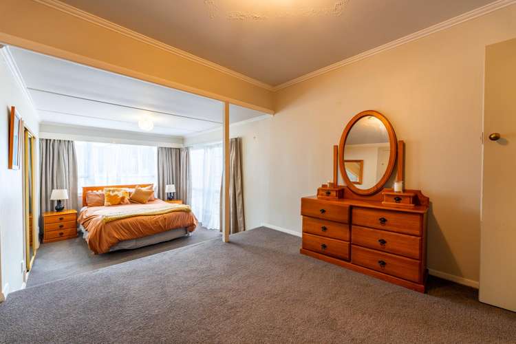 46 Pages Road Marchwiel_6