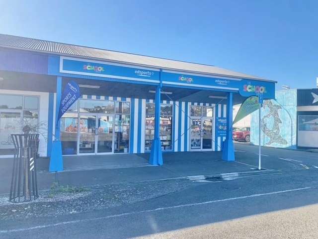 Retail + Warehouse in Ahuriri