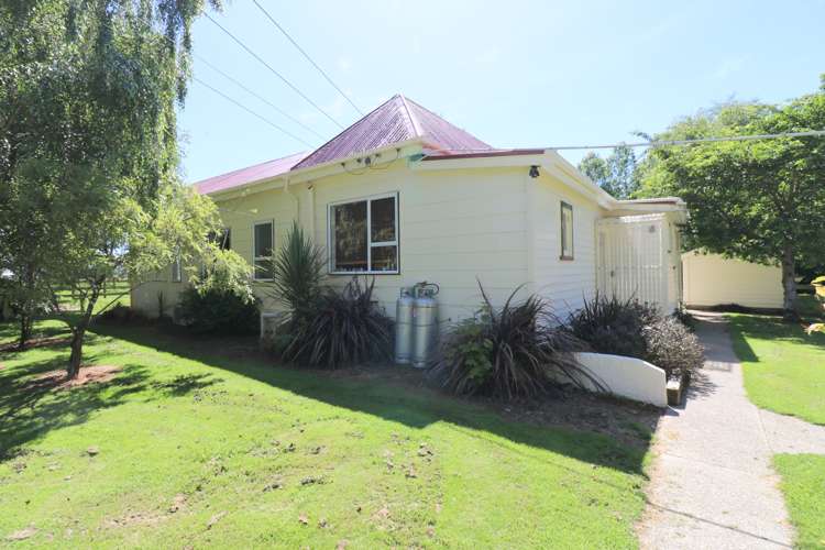 1059c Winton Lorneville Highway Winton Surrounds_37