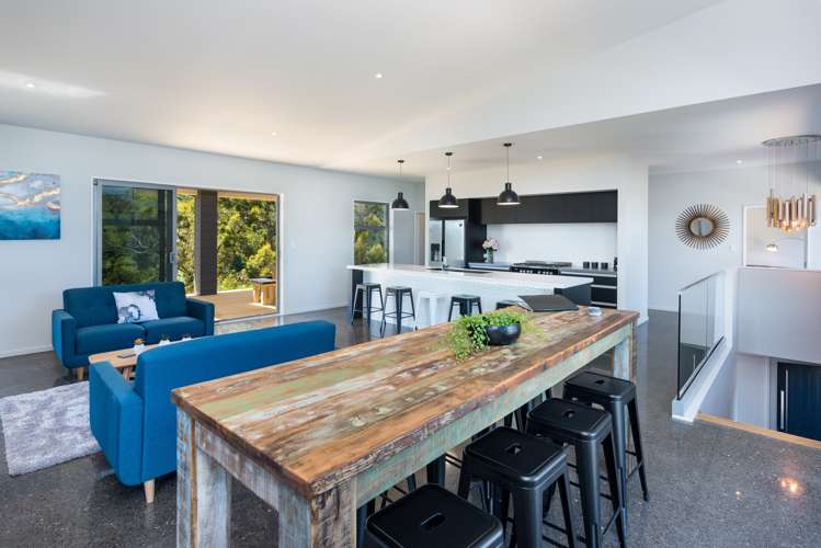 10 Bell Bird Rise Picton_9