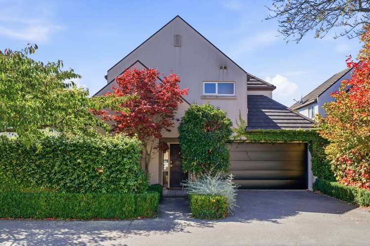 2 Clissold Street Merivale_20