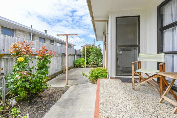 3/200 Karaitiana Street Frimley_18