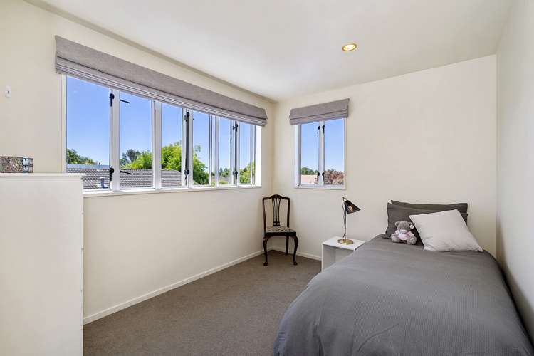 10 Godfrey Place Ilam_9