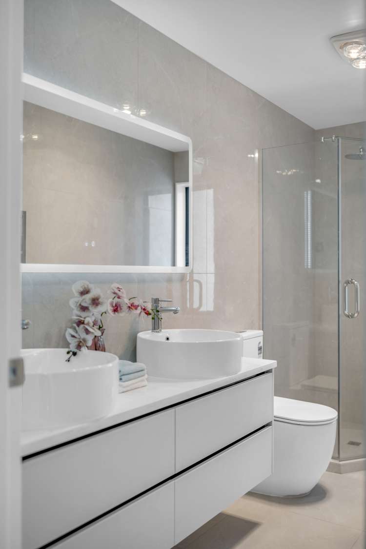 12 Rathfarnham Road Flat Bush_37