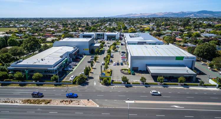 Unit B3, 92 Russley Road Russley_16